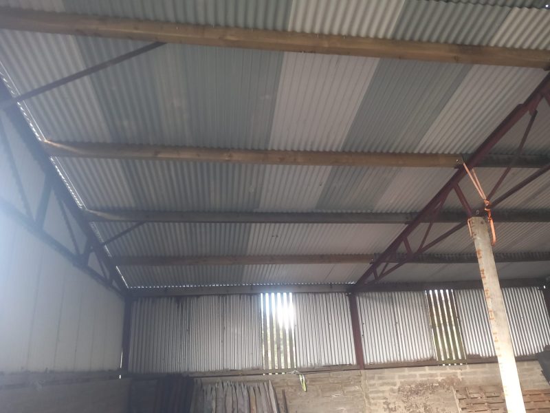 Farm painting sheds in Kilmanahan